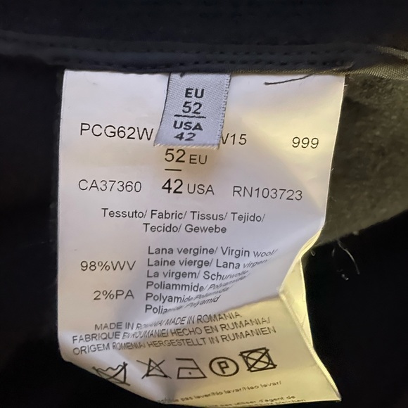 ARMANI (Collezioni) Black Bomber Jacket (USA:42, EU:52) - Picture 4 of 5